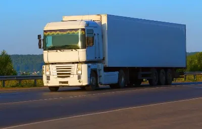 Antalya ile Şefaatli Arası Öğrenci Eşyası Taşıma